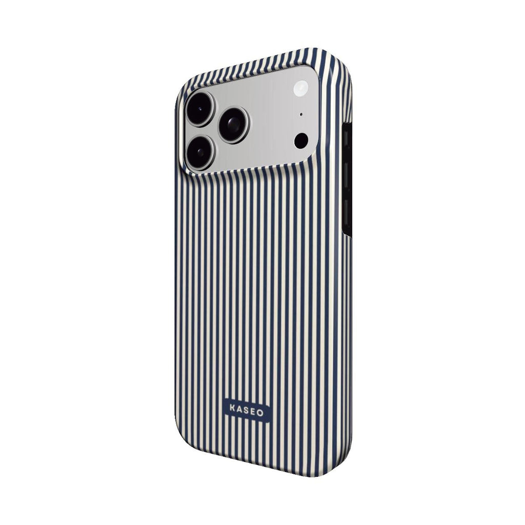 Bengal Stripe MagSafe phone case - angle