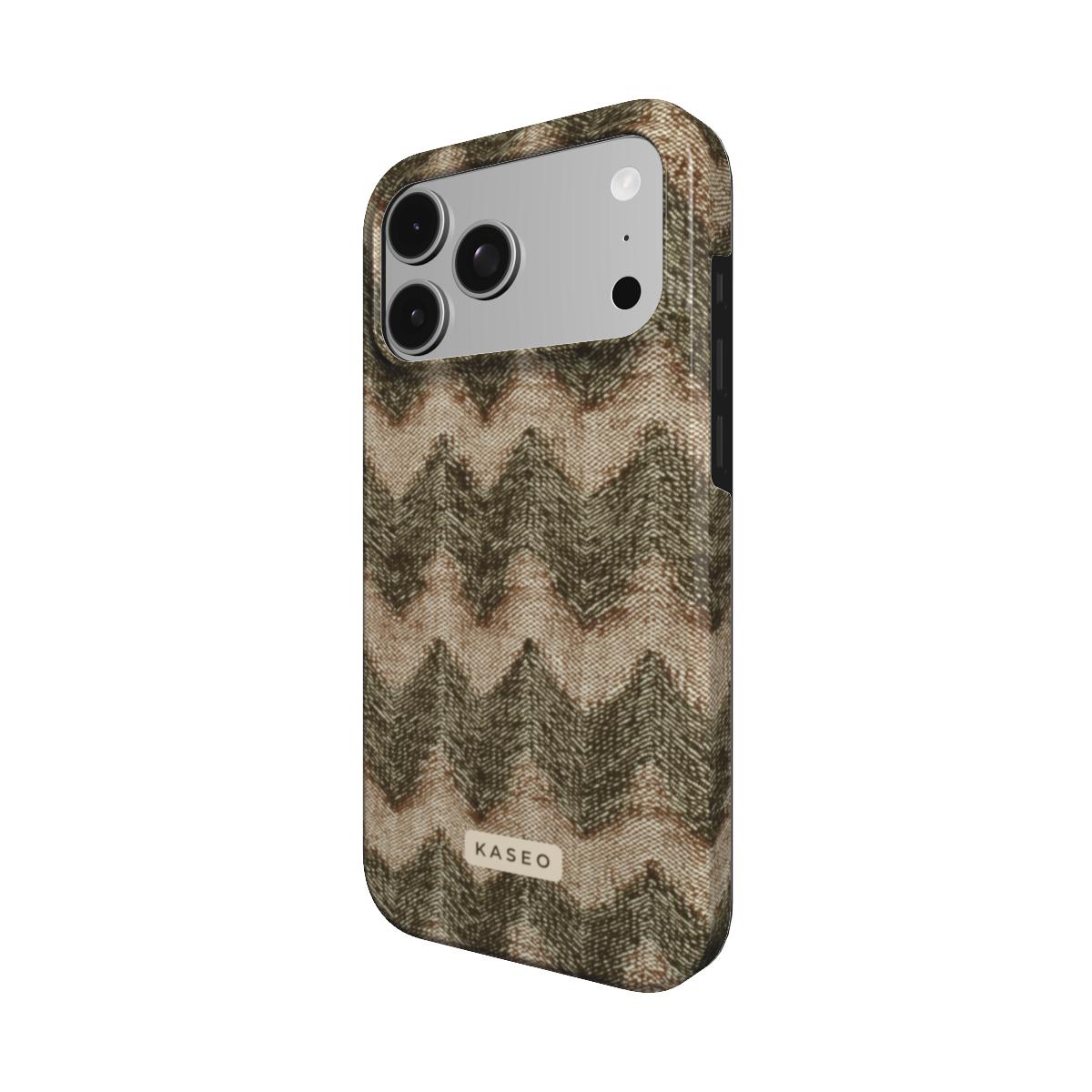 Highland Weave MagSafe phone case - angle