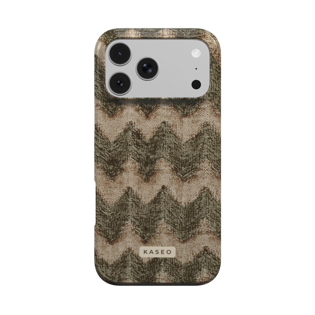 Highland Weave MagSafe phone case
