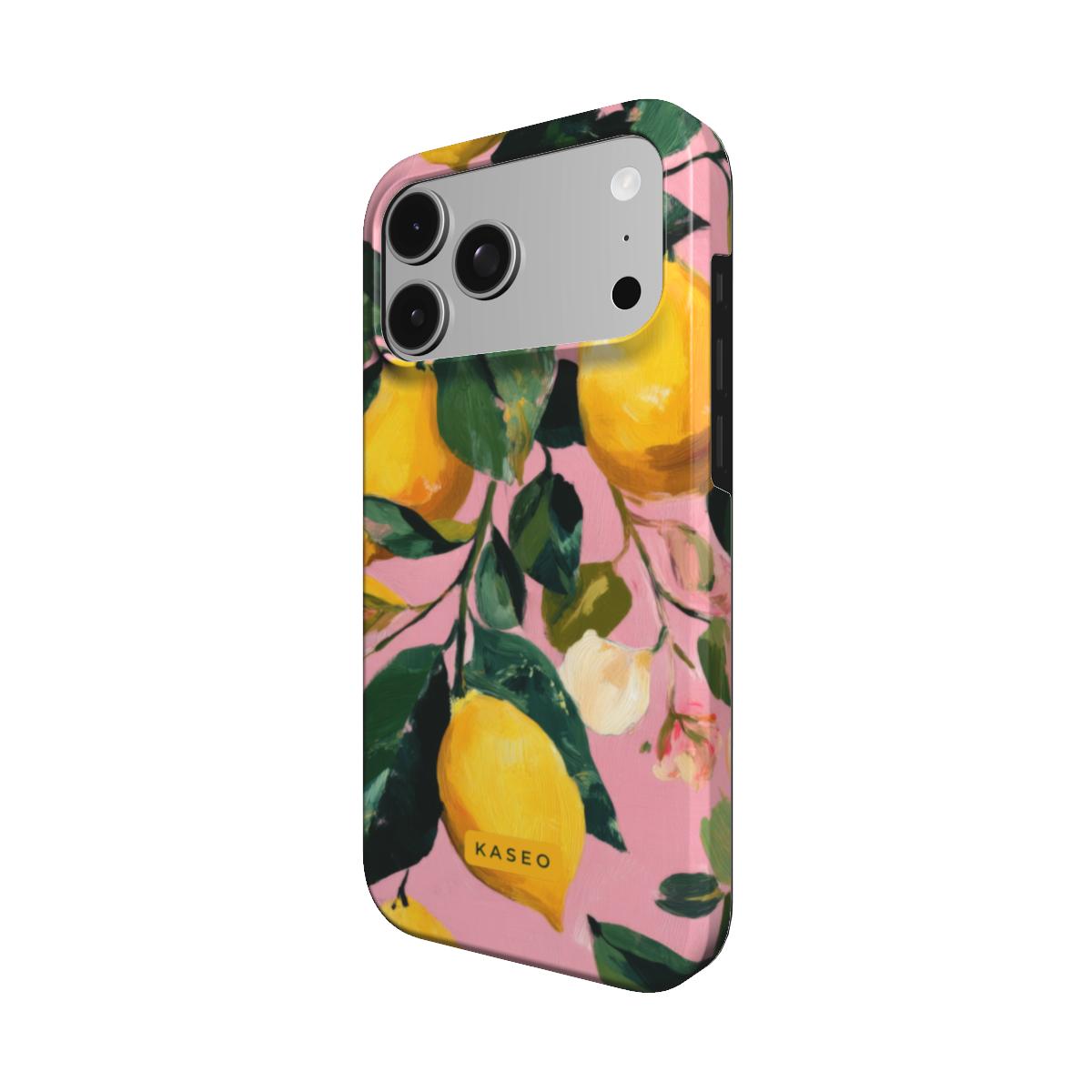 Sorrento MagSafe phone case - angle